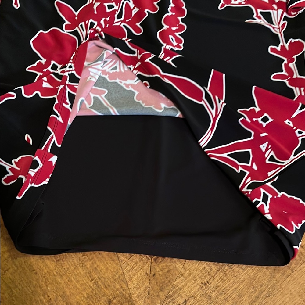 Lauren Ralph Lauren Black and Red Sheath Dress Crew Neck - Picture 5 of 15